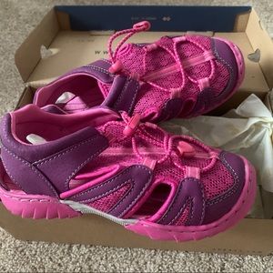 NIB Bass & Co Girl’s Size 1 Seabreeze Walking Water Shoe Sandal Sneaker Pink